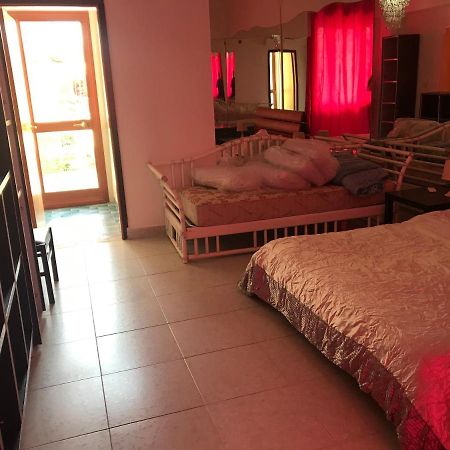 Villa Belvedere Mini Appartamento Pontecagnano Faiano Exterior foto